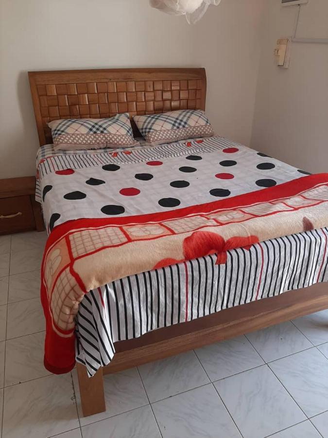 Chez Max Et Khady Daire Dakar Dış mekan fotoğraf