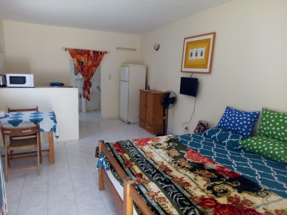 Chez Max Et Khady Daire Dakar Dış mekan fotoğraf
